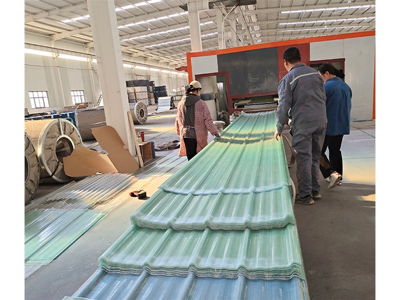 绿色节能新选择：天诺采光板助力可持续发展